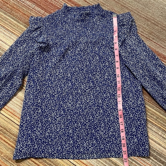 Banana Republic smocked long sleeve blouse size XS - Picture 11 of 13